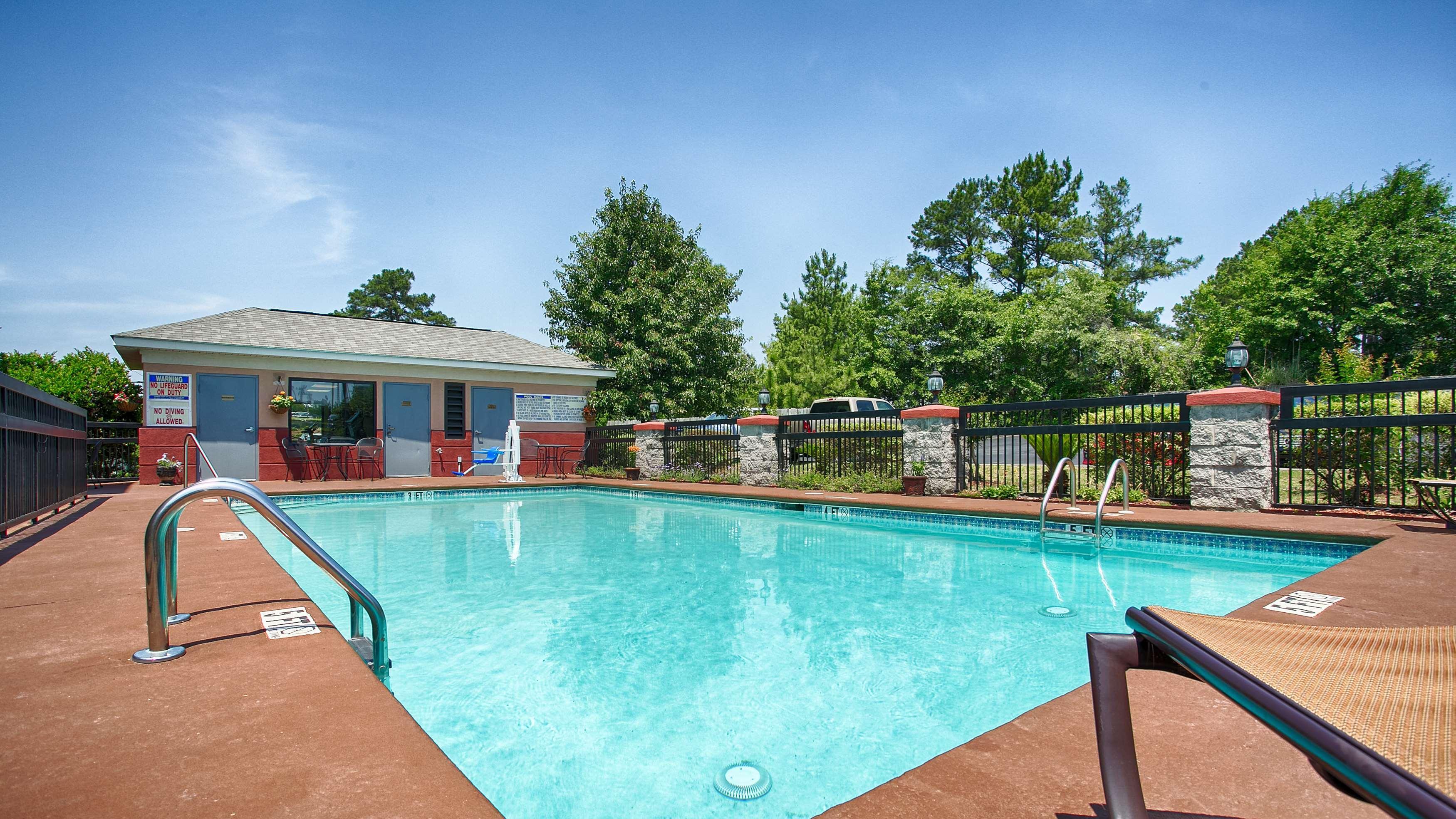 Best Western Augusta West Esterno foto