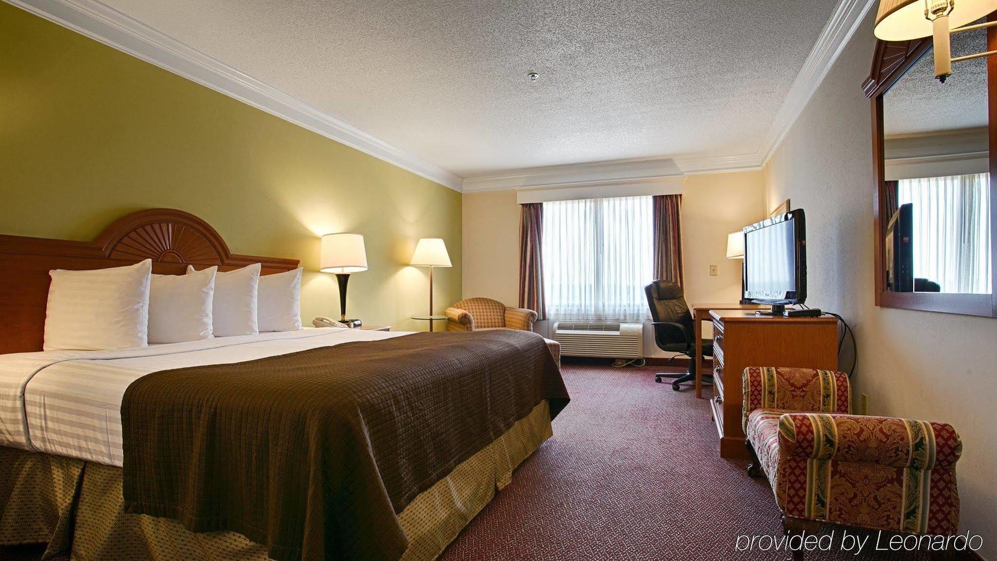 Best Western Augusta West Esterno foto
