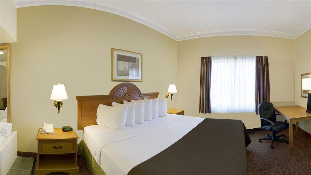 Best Western Augusta West Esterno foto